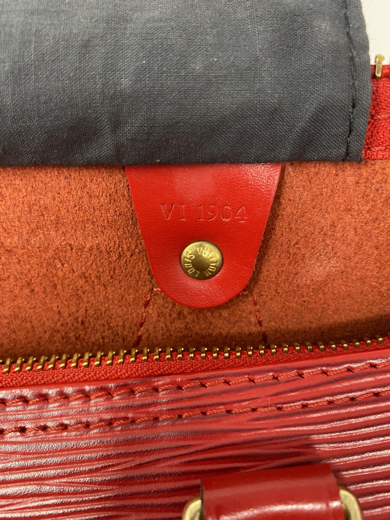 Louis Vuitton, Speedy 40 Epi Leather, signal red texture…