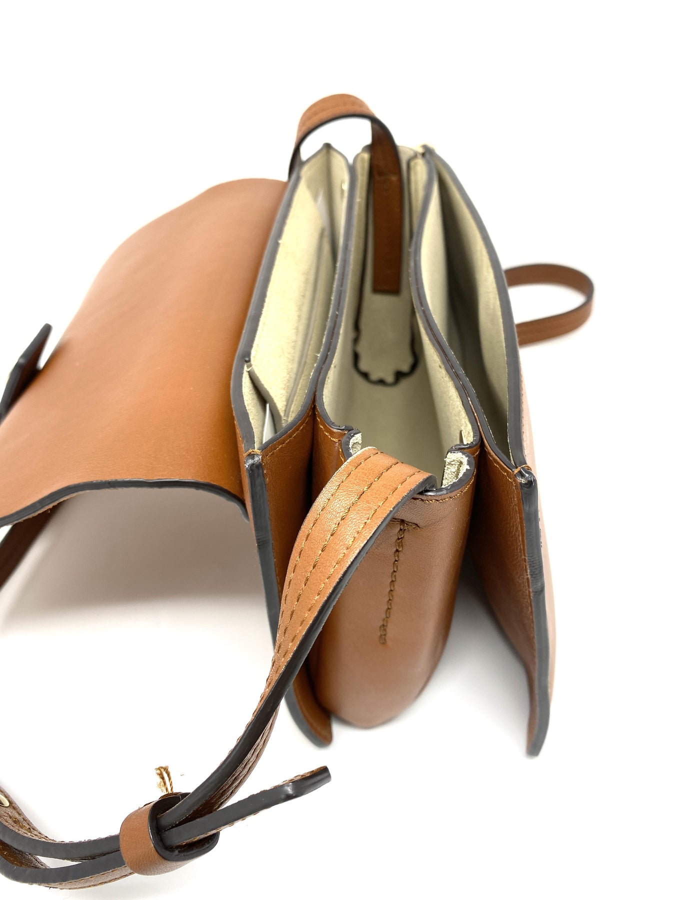 Faye leather handbag Chloé Beige in Leather - 36425169